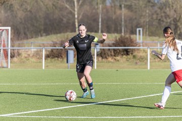 Bild 159 - wBJ SV Wahlstedt - SV Henstedt Ulzburg : Ergebnis: 0:1